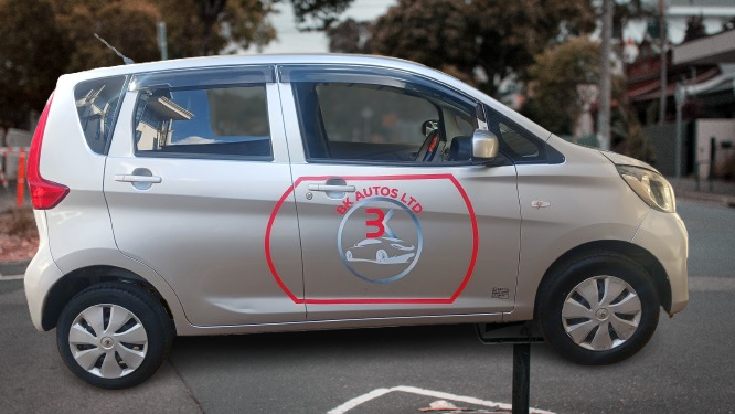 Daihatsu Mira – fuel efficient car for Uber/Bolt