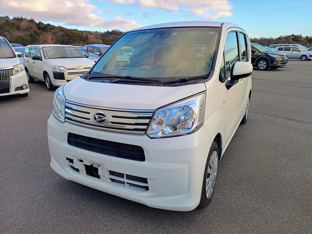 DAIHATSU MOVE L SA3front