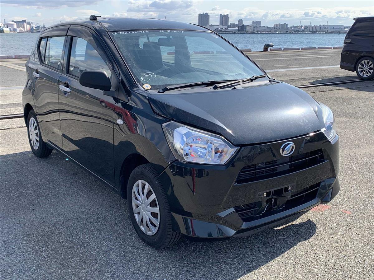 Daihatsu Mira Black front
