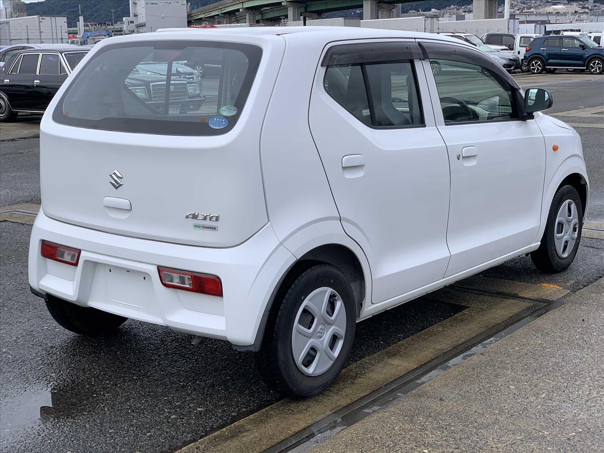 HA Suzuki Alto White rear 2